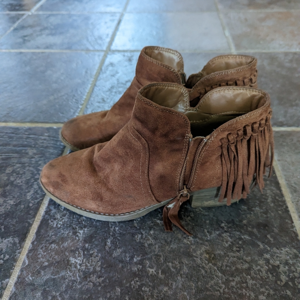Booties - Picture 2 of 5